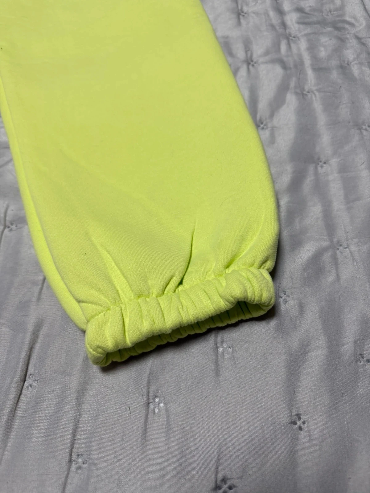 Neon green tracksuit pants by Catch. – photo 3